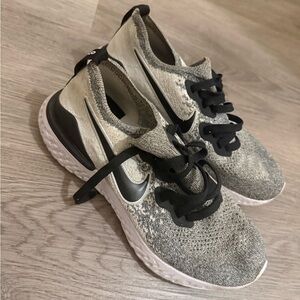 Nike Epic React Flyknit Running Shoes